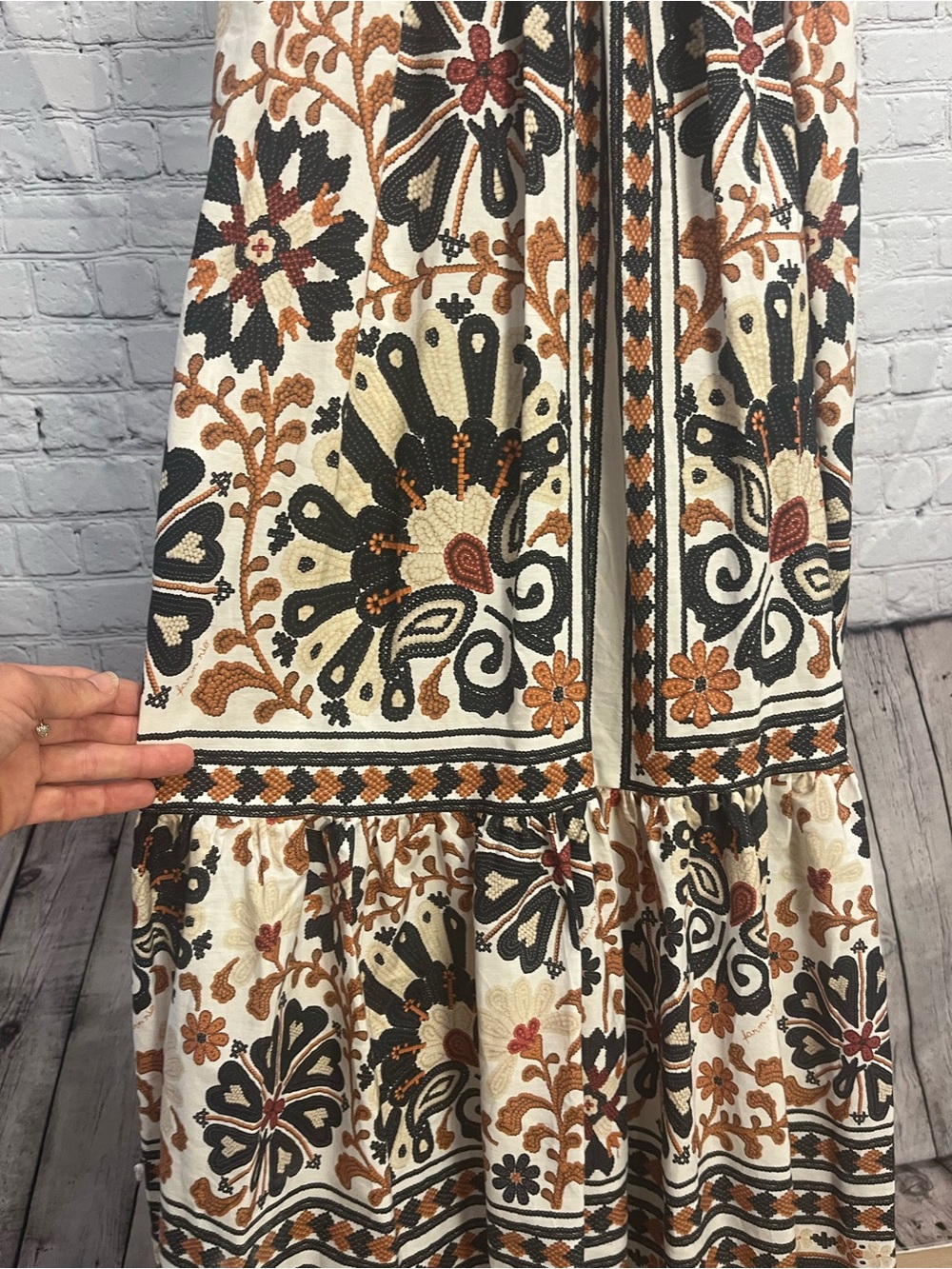 Farm Rio Flower Fan Tapestry Off-White Midi Dress - Picture 8 of 12